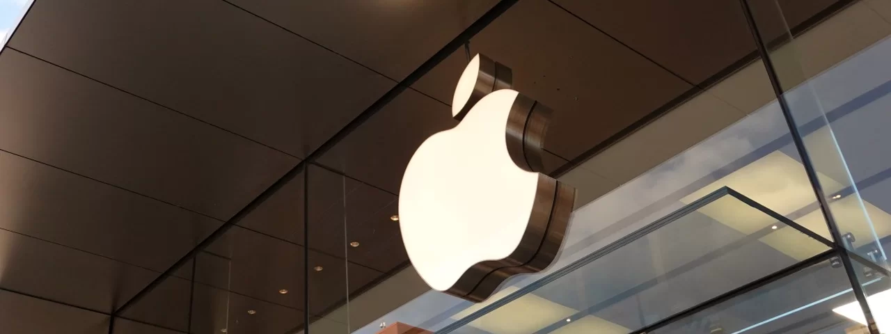 Em busca do próximo ChatGPT: Apple investe mais de R$ 100 bi em IA generativa